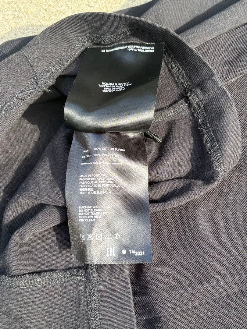 .*中様 HELIOT EMIL PETRICHOR TEE M