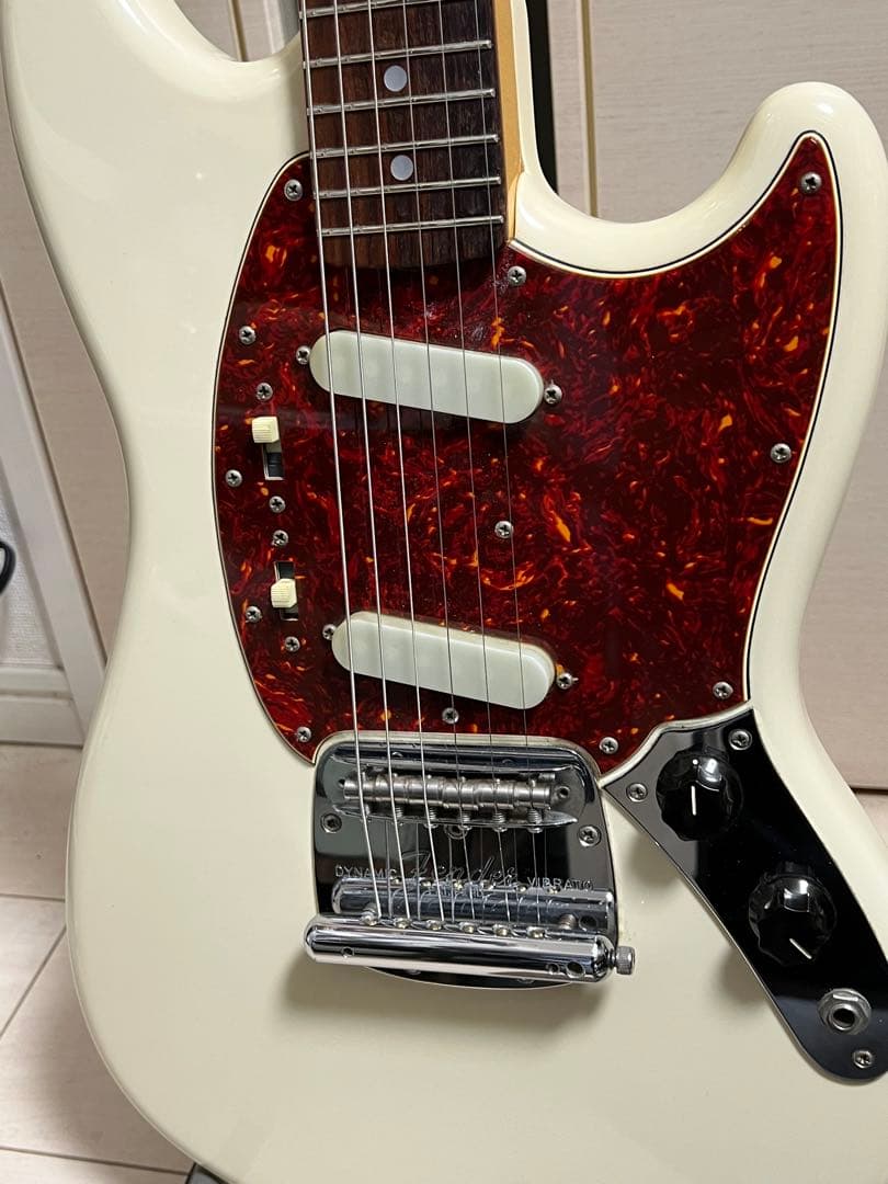 バ*ン様 即発送 fender japan MG65 ナット牛骨 総合調整済み