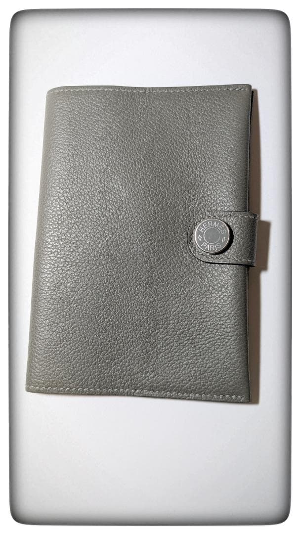 【美品】エルメス R.M.S エバーカラー パスポートケース