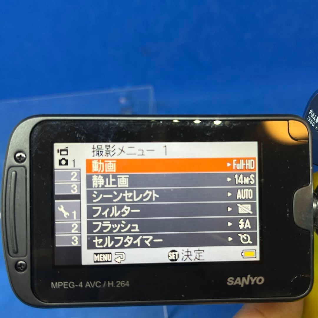 SANYO Xacti　DMX-CA100 防水ビデオカメラ 黄色　動作品