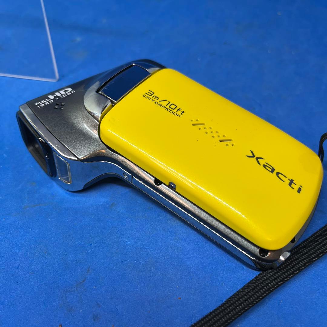 SANYO Xacti　DMX-CA100 防水ビデオカメラ 黄色　動作品