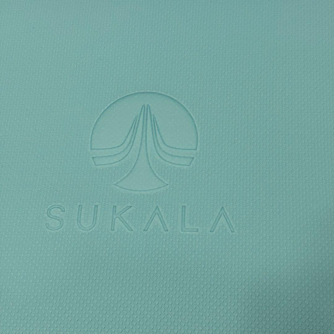 極美品 スカーラ SUKALA リバーシブル ヨガマット ラバ LAVA アクア