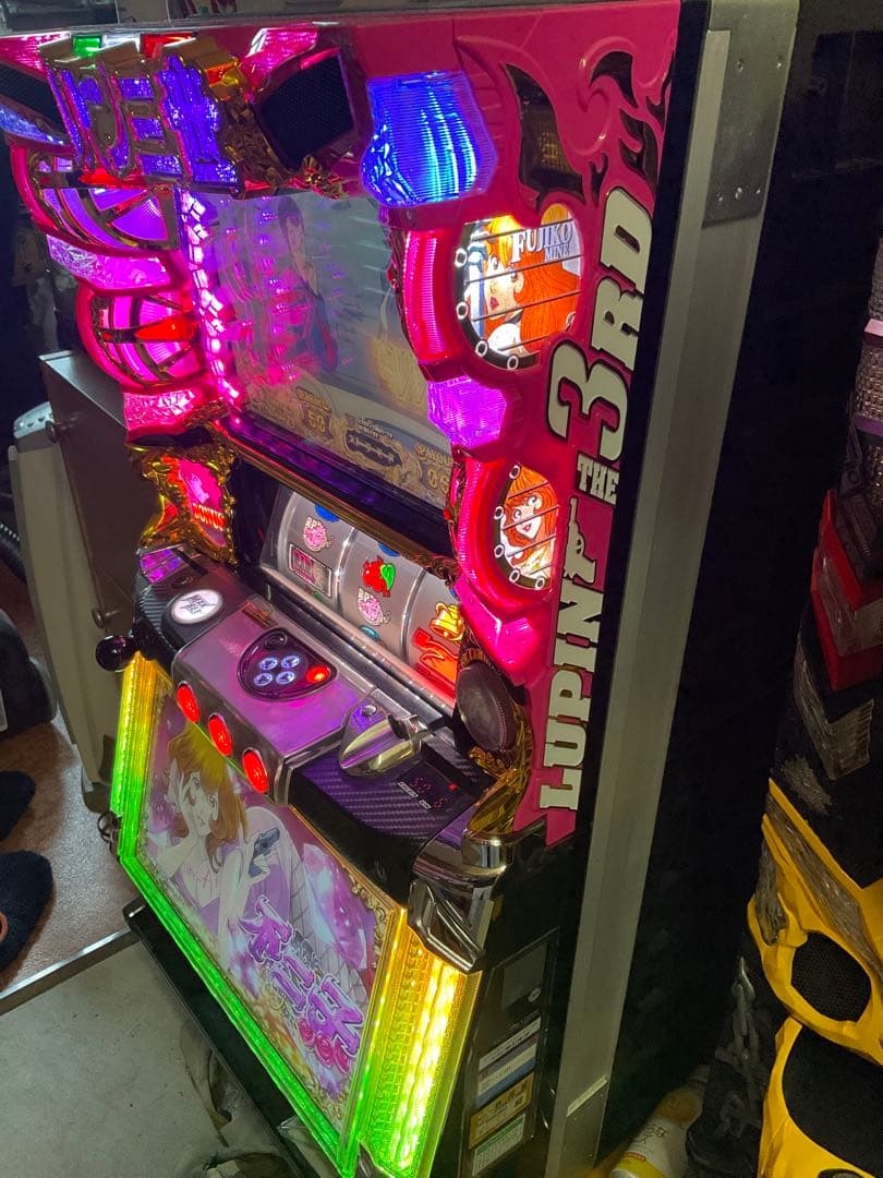 かんぺい　直接取引　ルパン三世 不二子 TYPE A+ 不要機