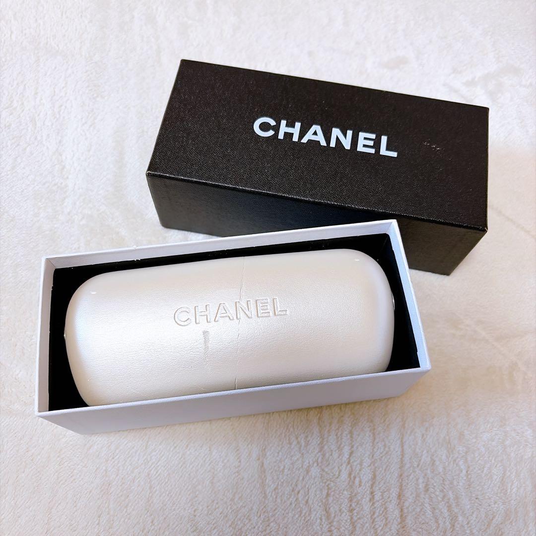 良品 CHANEL サングラス ココマーク ブラック ケース 袋付き 6018
