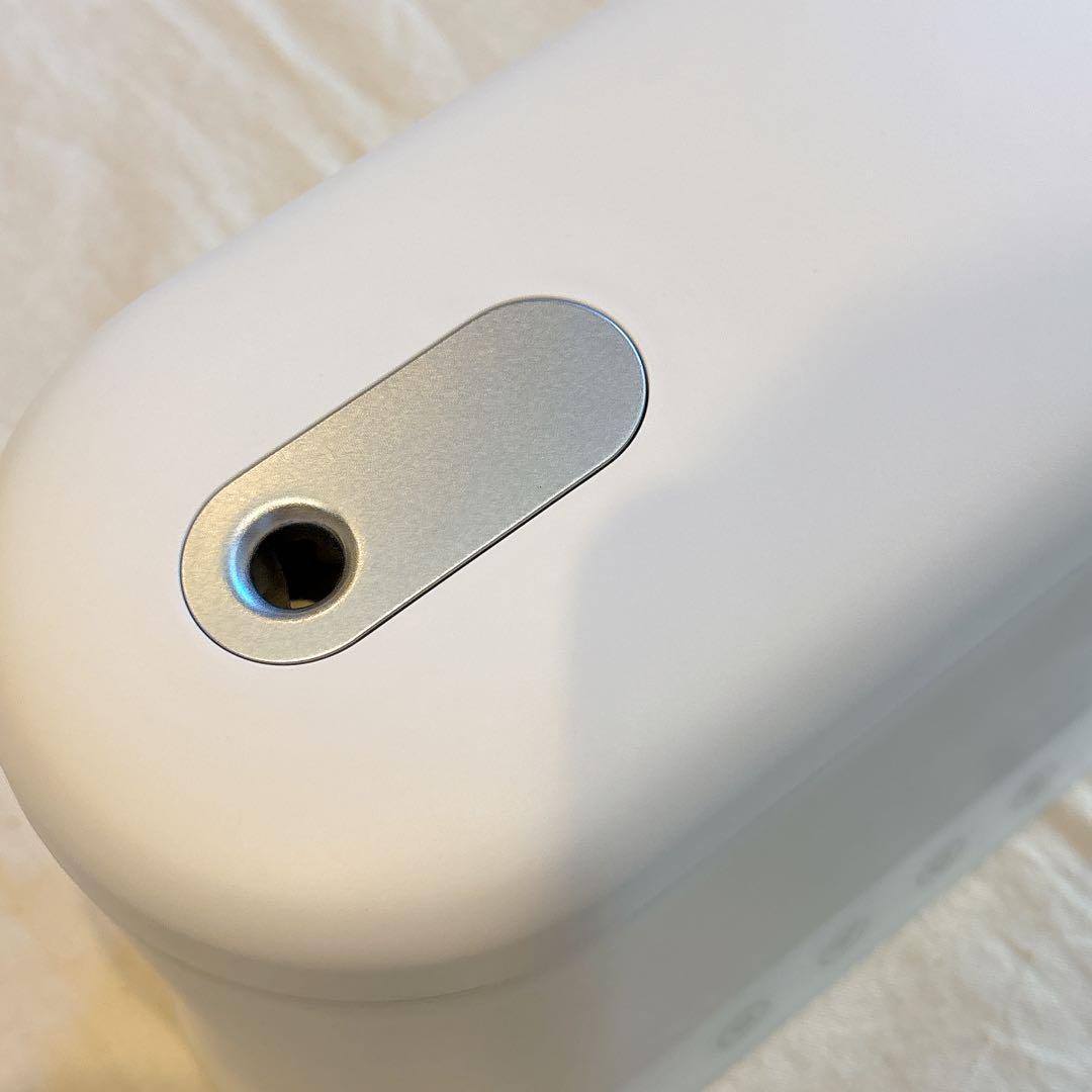 ☆　卓上加湿器　ホワイト　アロマディフューザー　加湿器　1.8ℓ　超音波式