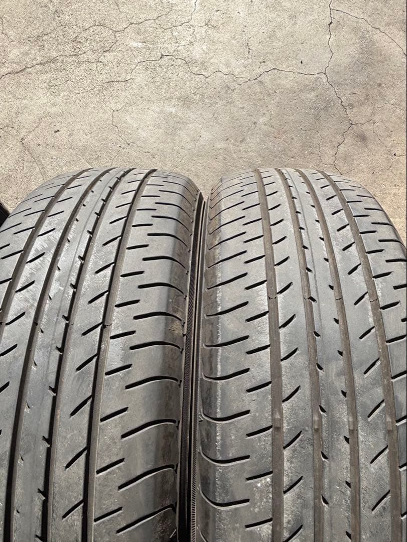 225/60R17 サマータイヤ ４本セット ヨコハマ BluEarth