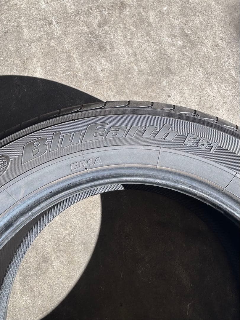 225/60R17 サマータイヤ ４本セット ヨコハマ BluEarth