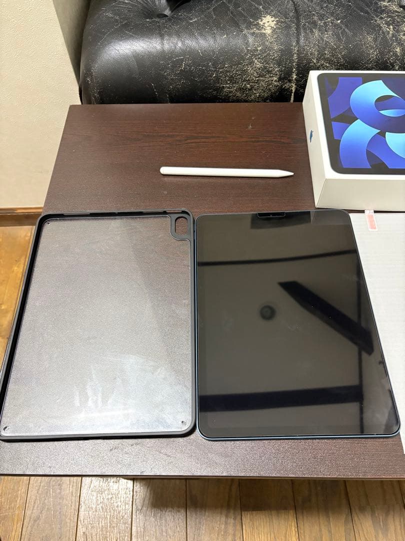 美品　iPad Air 第5世代 Wi-Fi 64GB