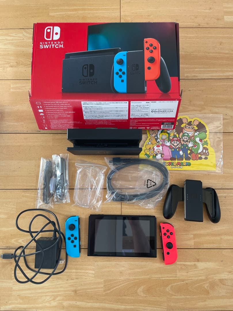 【美品】Nintendo Switch本体
