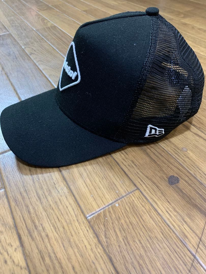 F.C Bristol メッシュキャップ ブラック