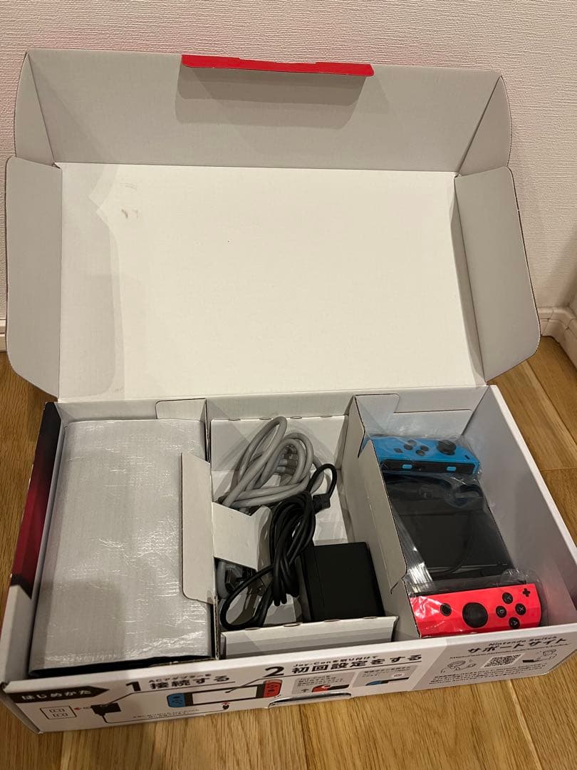 Nintendo Switch 本体 ＋microSDカード64GB付