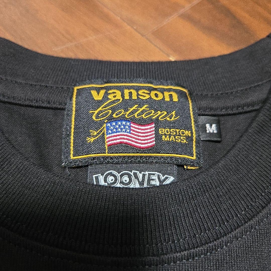 【てんトさん専用】vanson ルーニーテューンズ半袖Tシャツ　ロードランナー