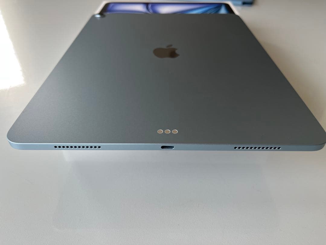 【美品】M3iPadAir 13インチwifi 128GB ブルー 純正カバー付