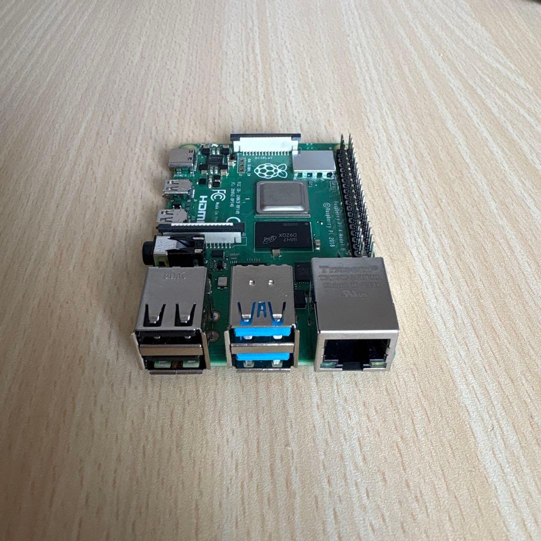 【未使用】ラズベリーパイ Raspberry Pi 4 Model B