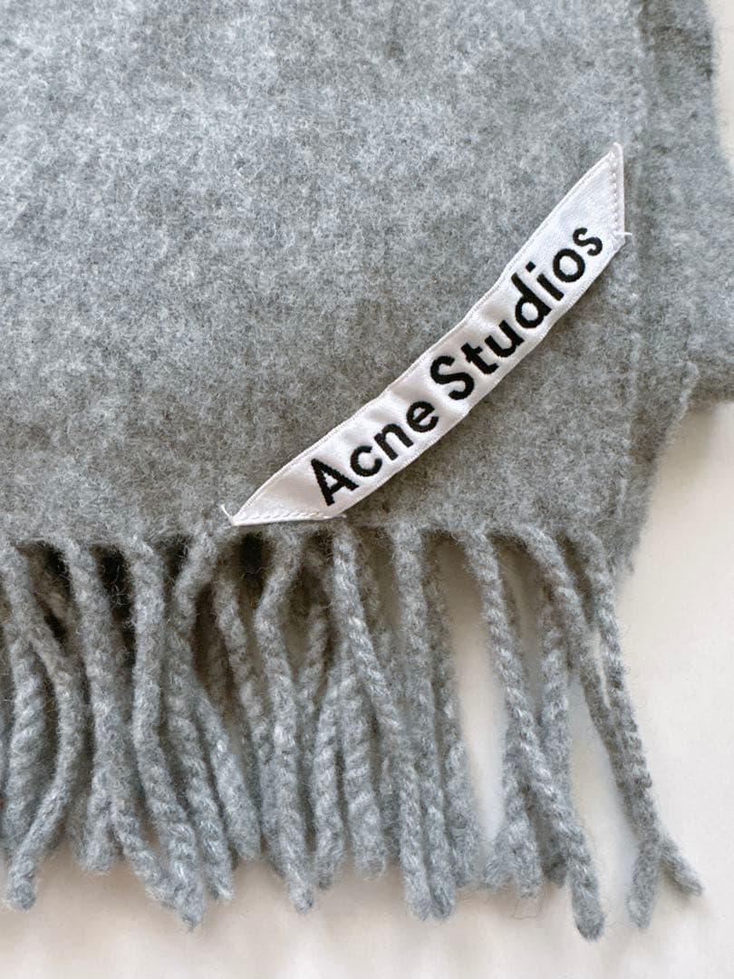 Acne Studios フリンジウールスカーフ　オーバーサイズ 200x70
