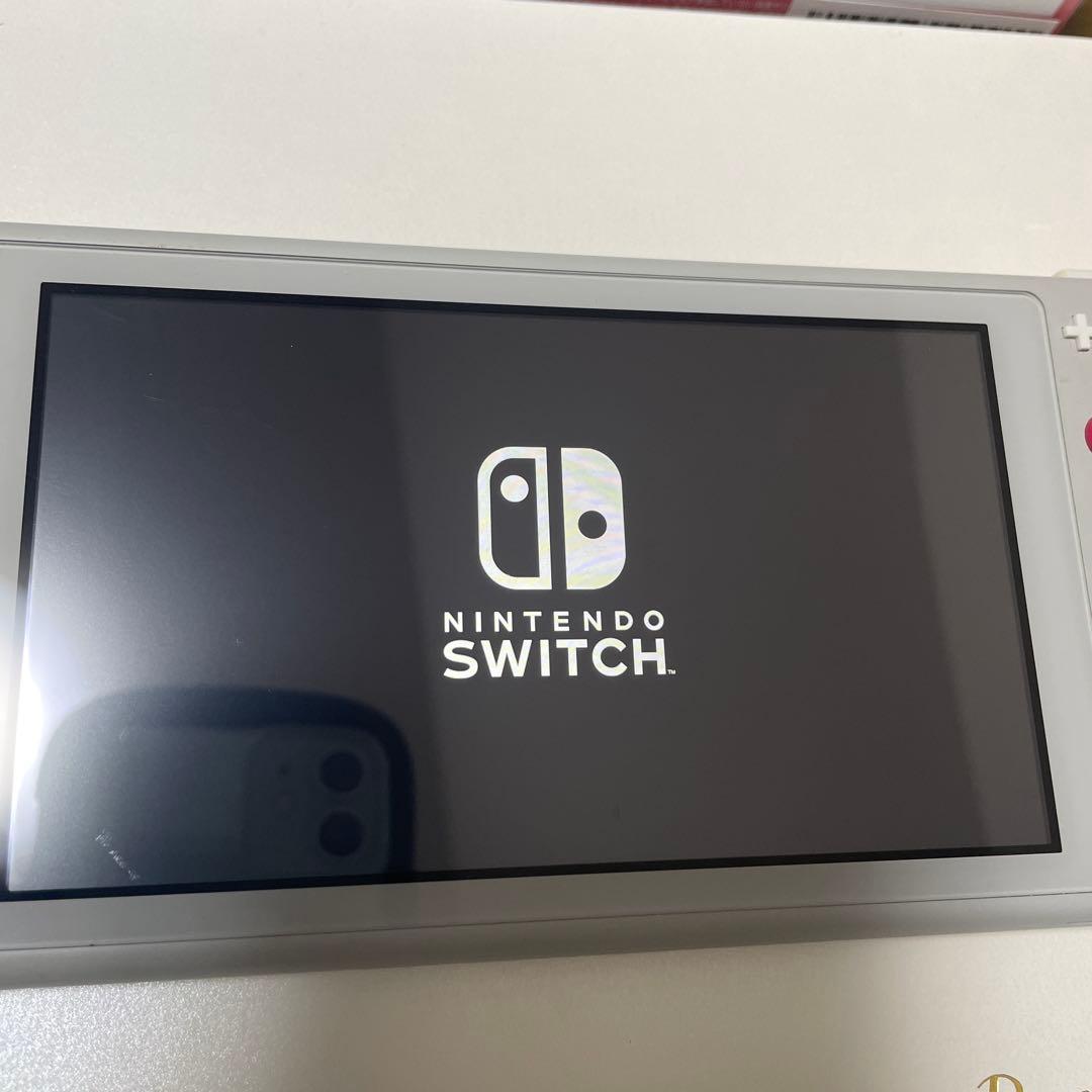 Nintendo Switch Light ザシアン　ザマゼンタ
