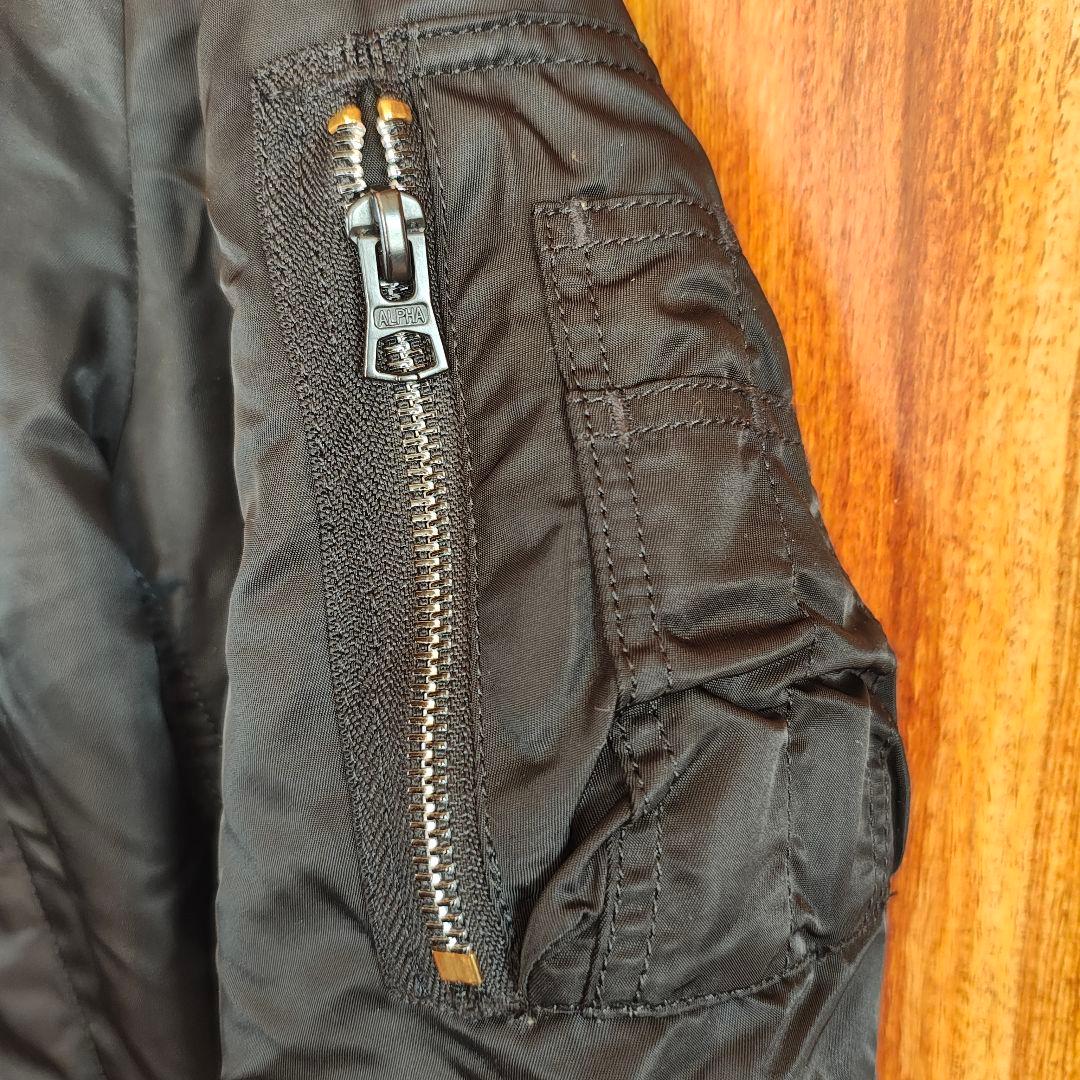 美品 人気色 アルファ MA-1 フライトジャケット Mサイズ ブラック