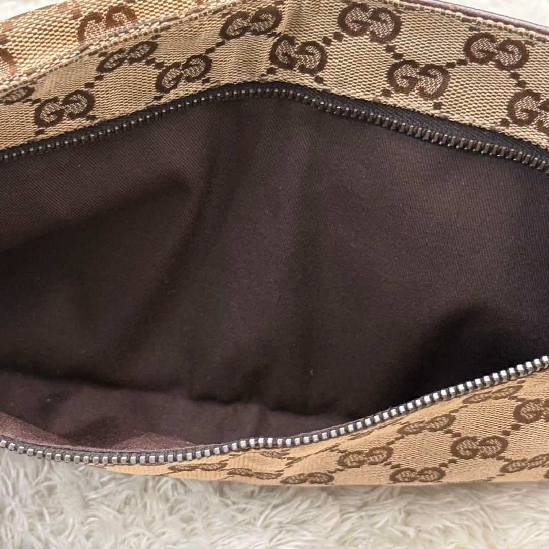 GUCCIグッチ ボディバッグ シェリーラインウエストポーチ GGキャンバス