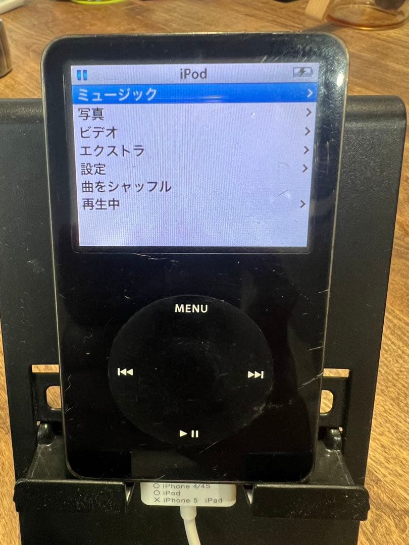 iPod 本体（クリックホイール） 30ピンケーブル付き／動作確認済み