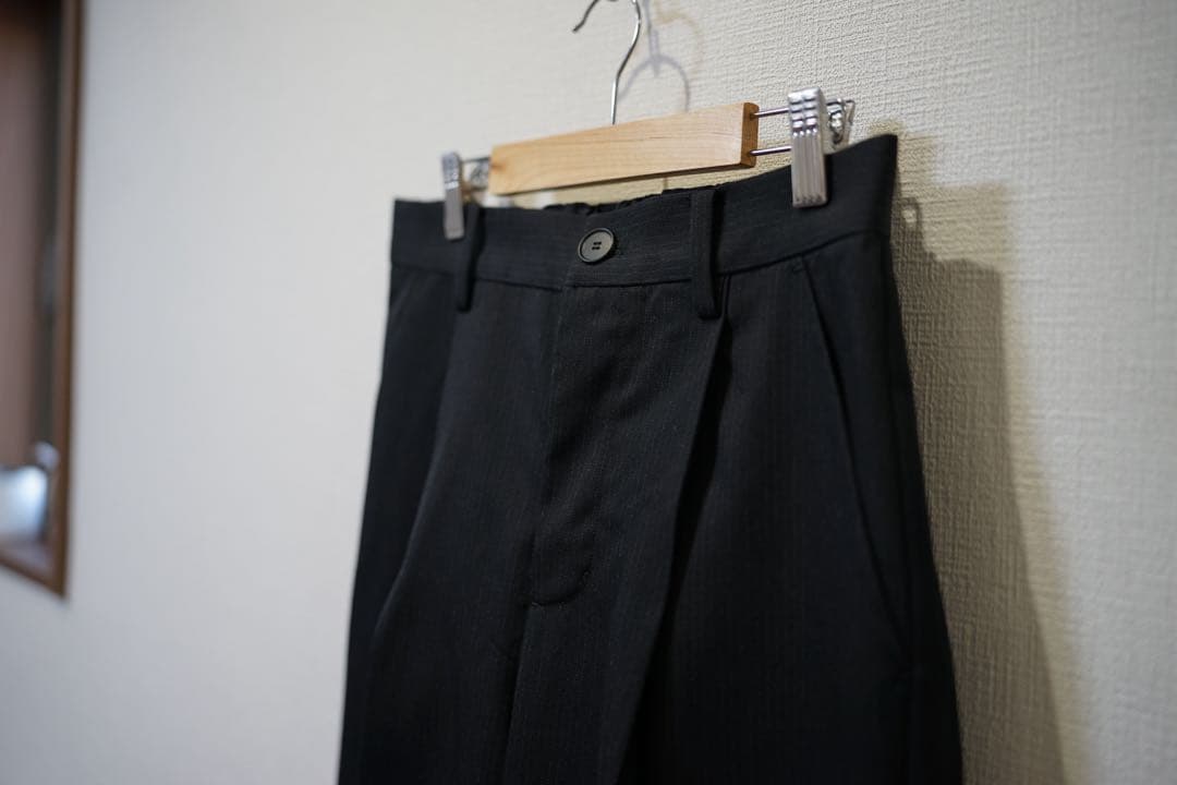 ILÉAN ブラック ダブルブレストジャケット & ワイドパンツ