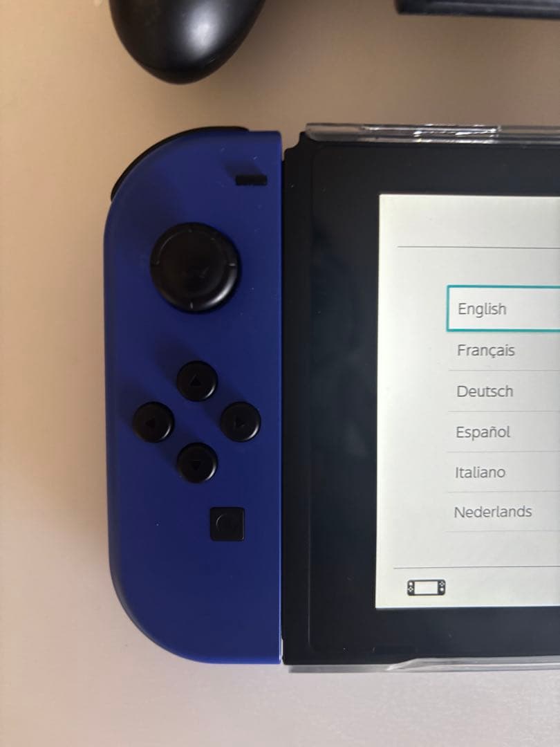 Nintendo Switch 本体 青/黒 Joy-Con付き