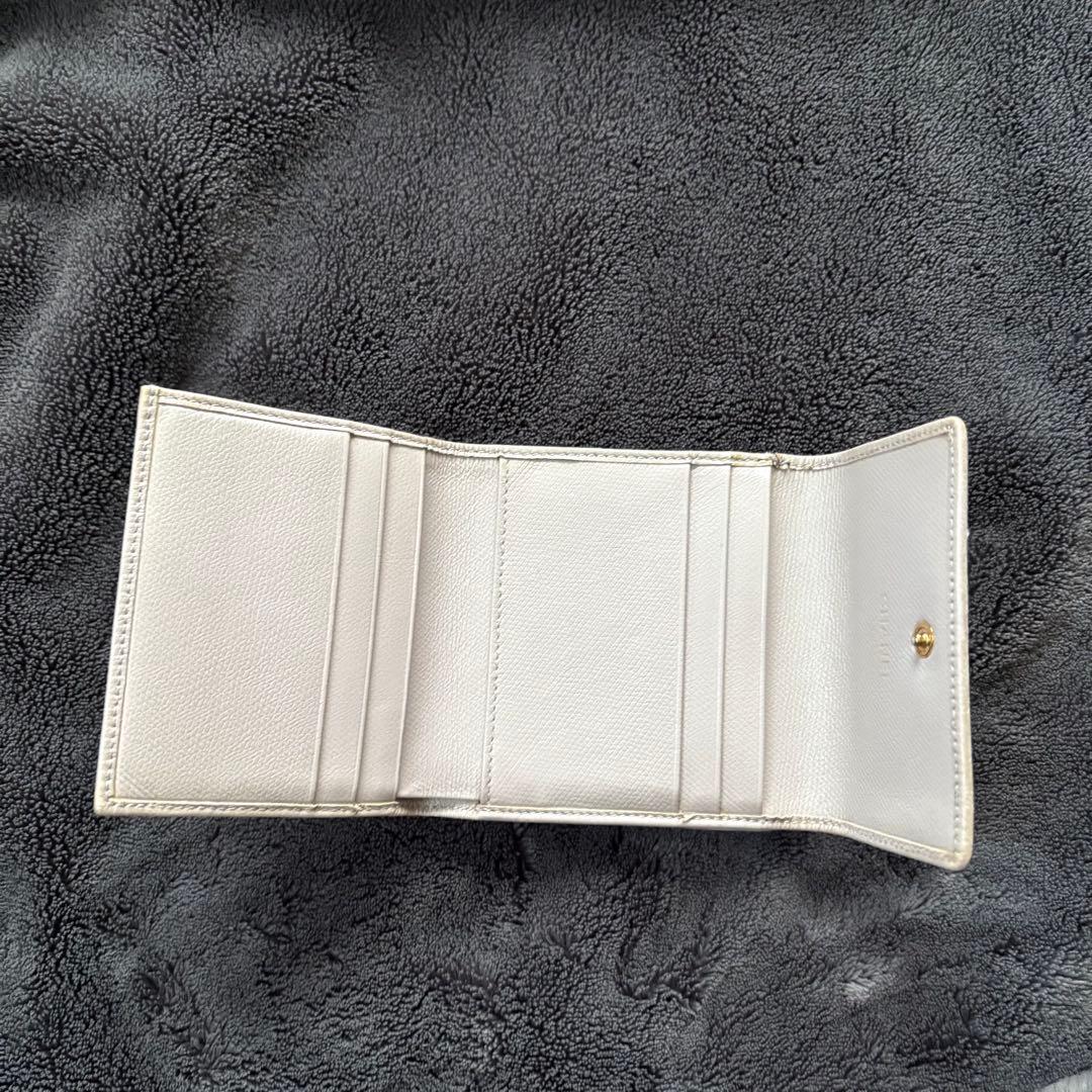 CHANEL 三つ折り財布 ラベンダーグレー