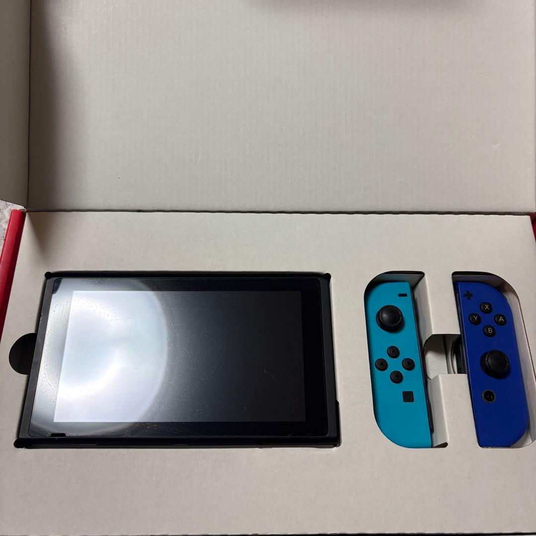 Nintendo Switch ⭐︎ケース付き！！！！⭐︎