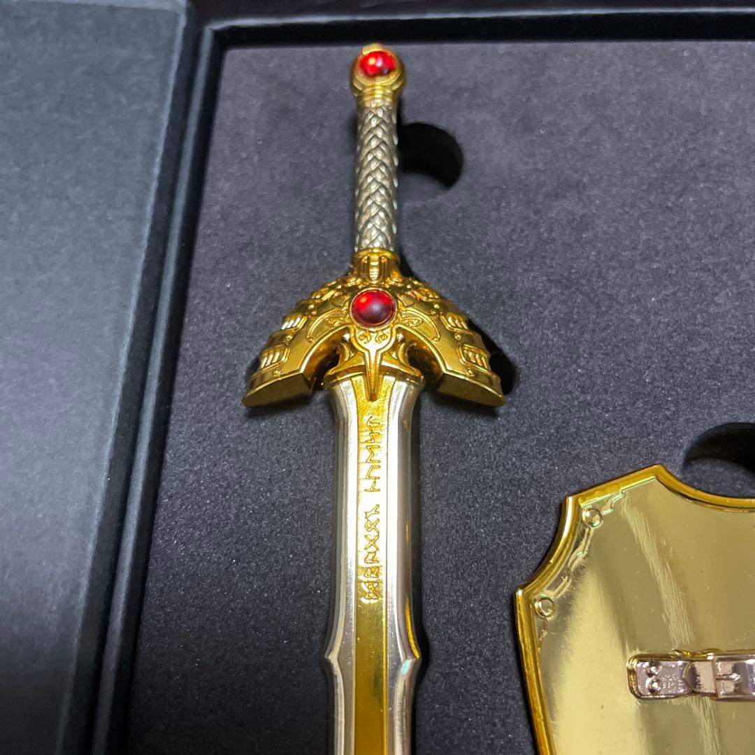【限定品】ドラゴンクエスト35周年記念 ロトの装備 フィギュアセット