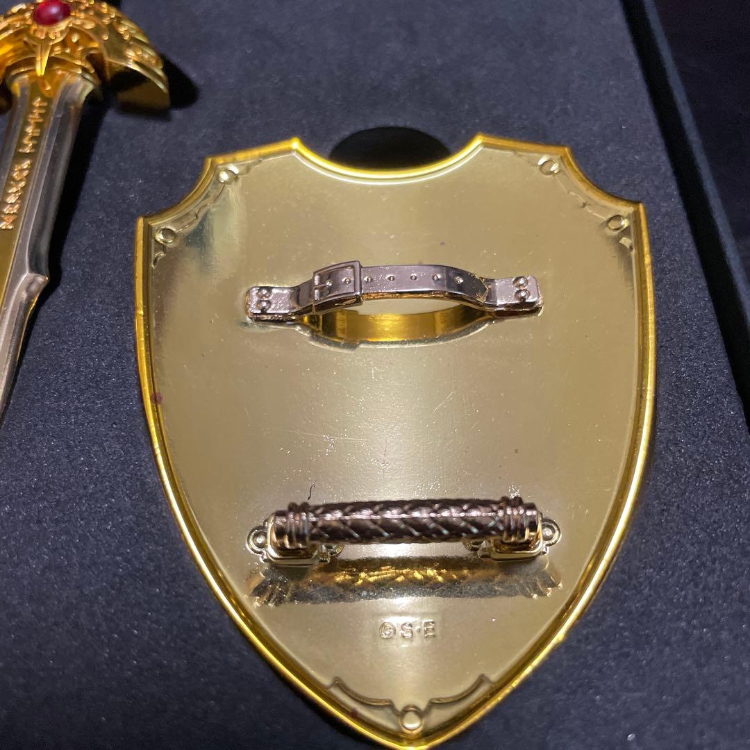 【限定品】ドラゴンクエスト35周年記念 ロトの装備 フィギュアセット