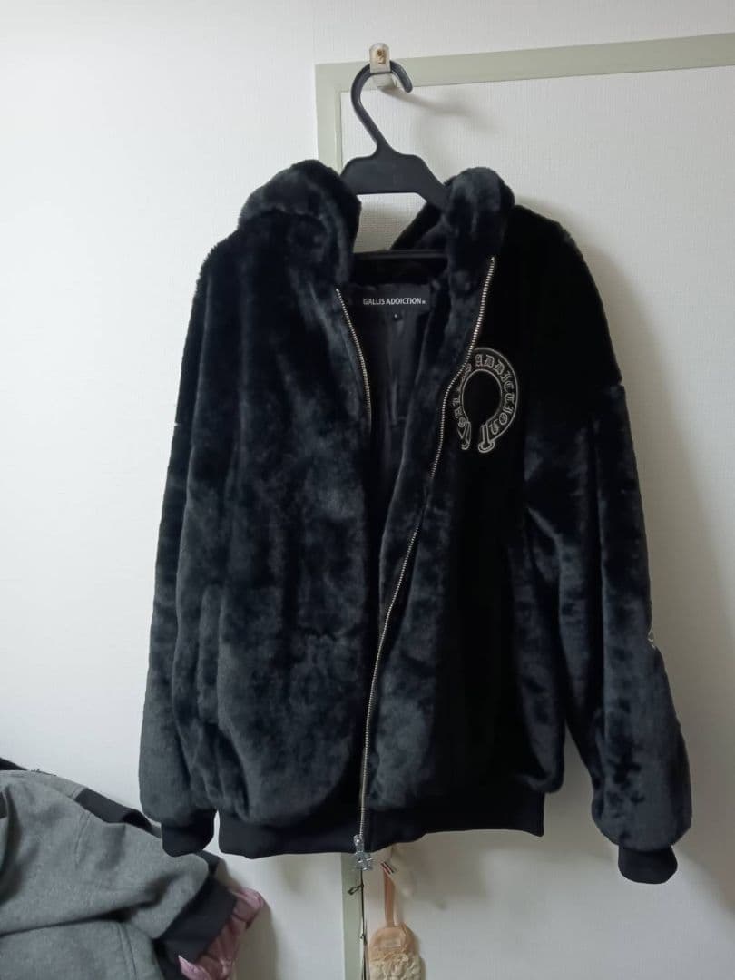 即完売希少激レア クロムCROSSEMBLEM FUR BLOUSONBBOY