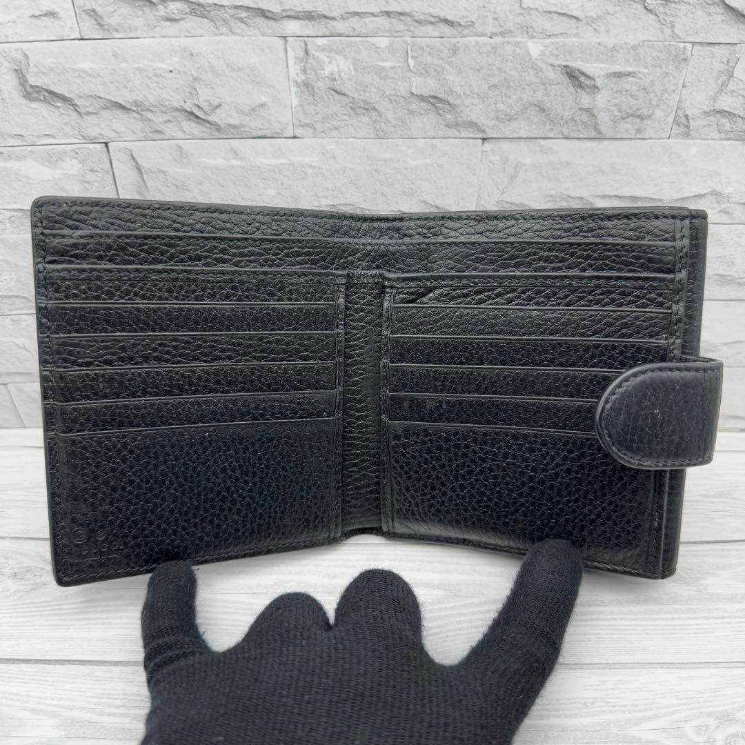 GUCCI　インターロッキング　二つ折り財布　ブラック　レザー