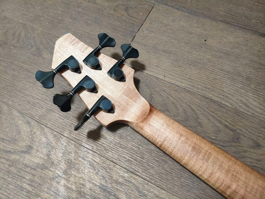 ベース Marusya Guitars SC5 Maple Blue