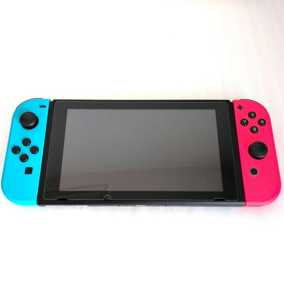 【中古】Nintendo Switch　本体・ポーチ セット