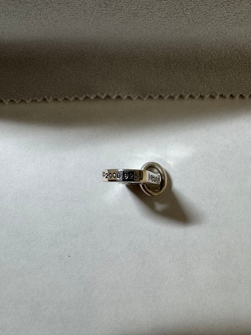 アクセサリー CHROME HEARTS Tiny Cut Out Cross