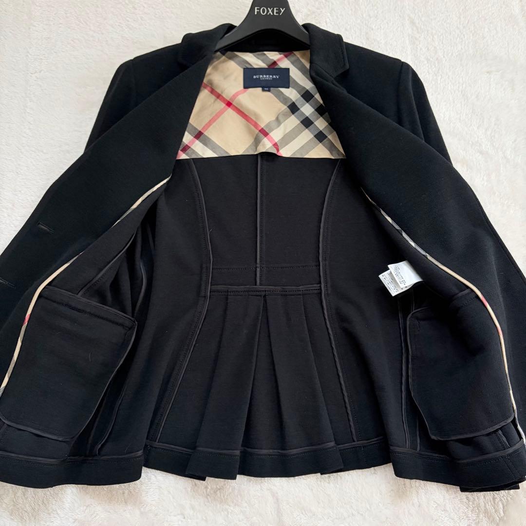 大きいサイズ✨極美品バーバリーロンドン 黒ジャケット ロゴ チェック フリル