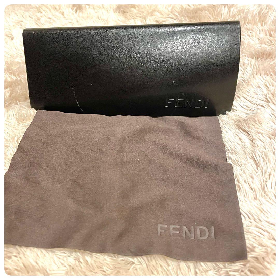 美品✨　フェンディ　ズッカ サングラス ブラウン　 FS5077 FENDI