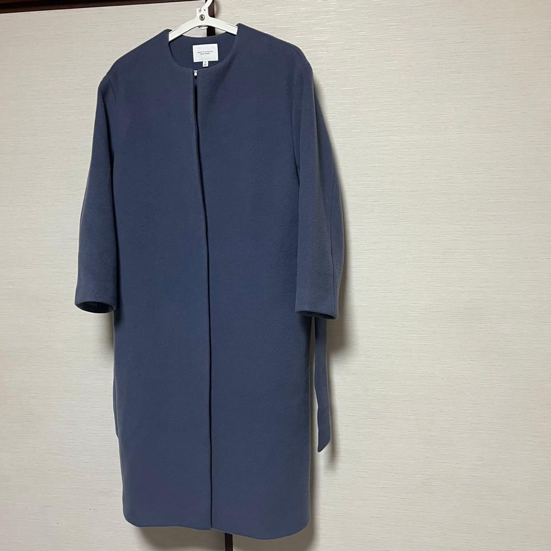 はな❤️ビューティー＆ユース♡ノーカラーロングコート青系♡美品