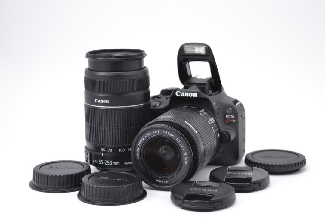 ■ 美品 ■ キャノン　Canon Kiss X7 ダブルズームキット 元箱付