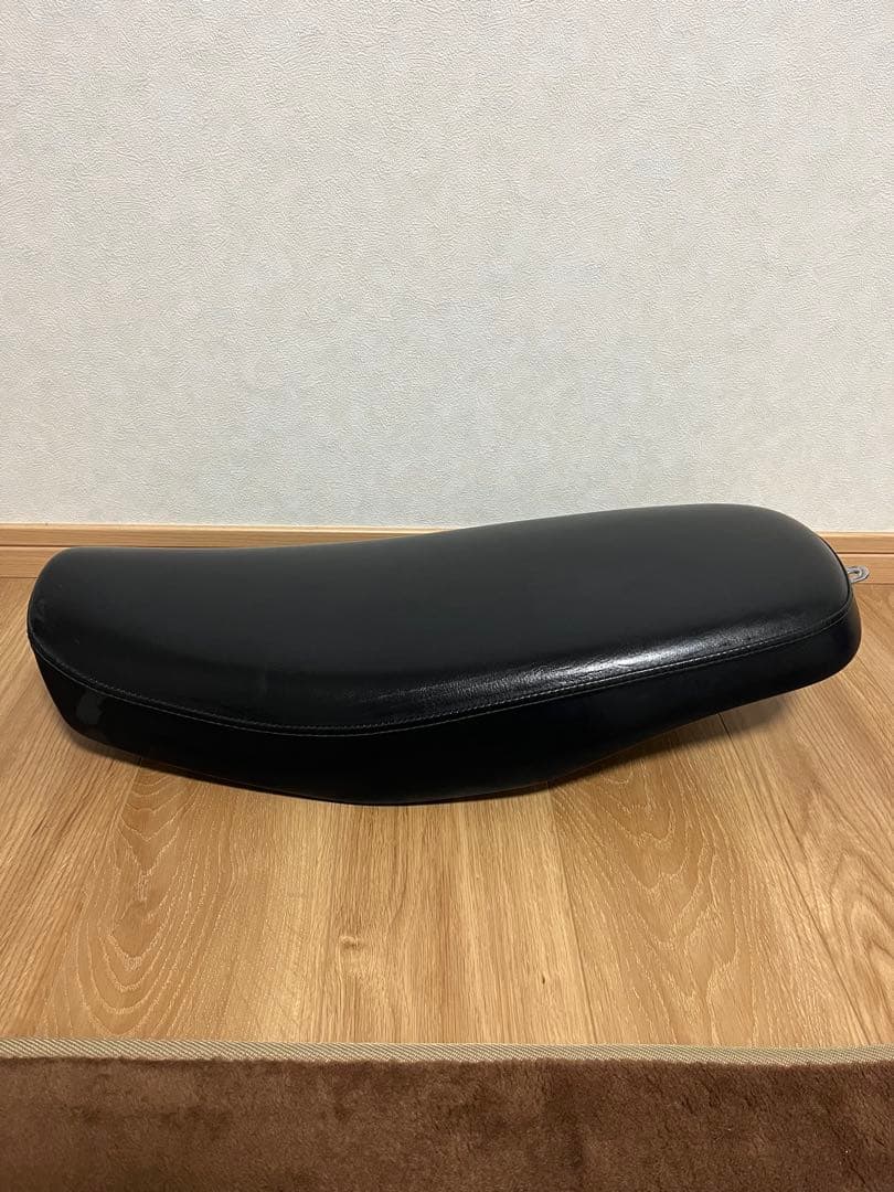 W650 ナローシート　K&H eggs シート