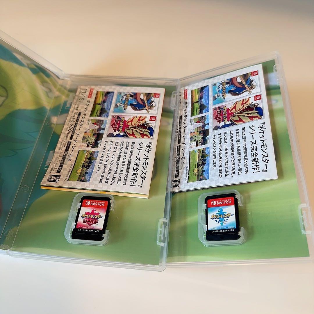 美品 ポケットモンスター ソード シールド　Nintendo Switchソフト