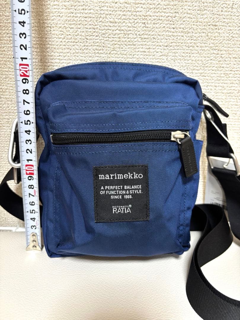 新品-marimekko サコッシュCASH&CARRY