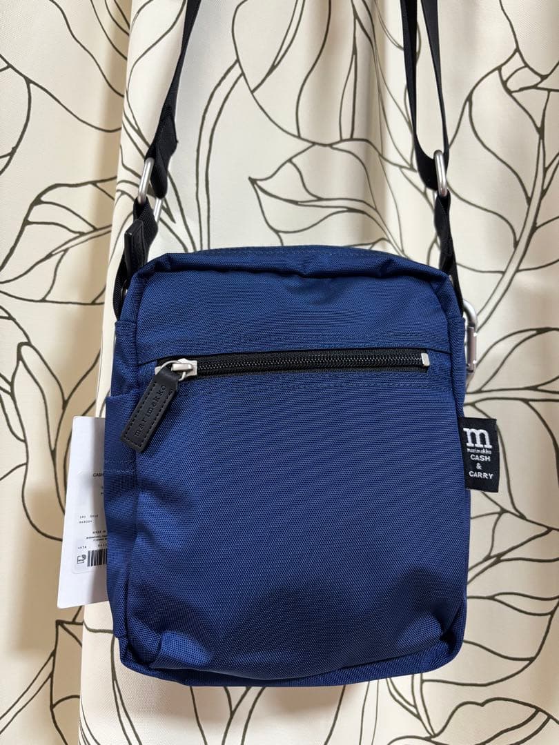 新品-marimekko サコッシュCASH&CARRY
