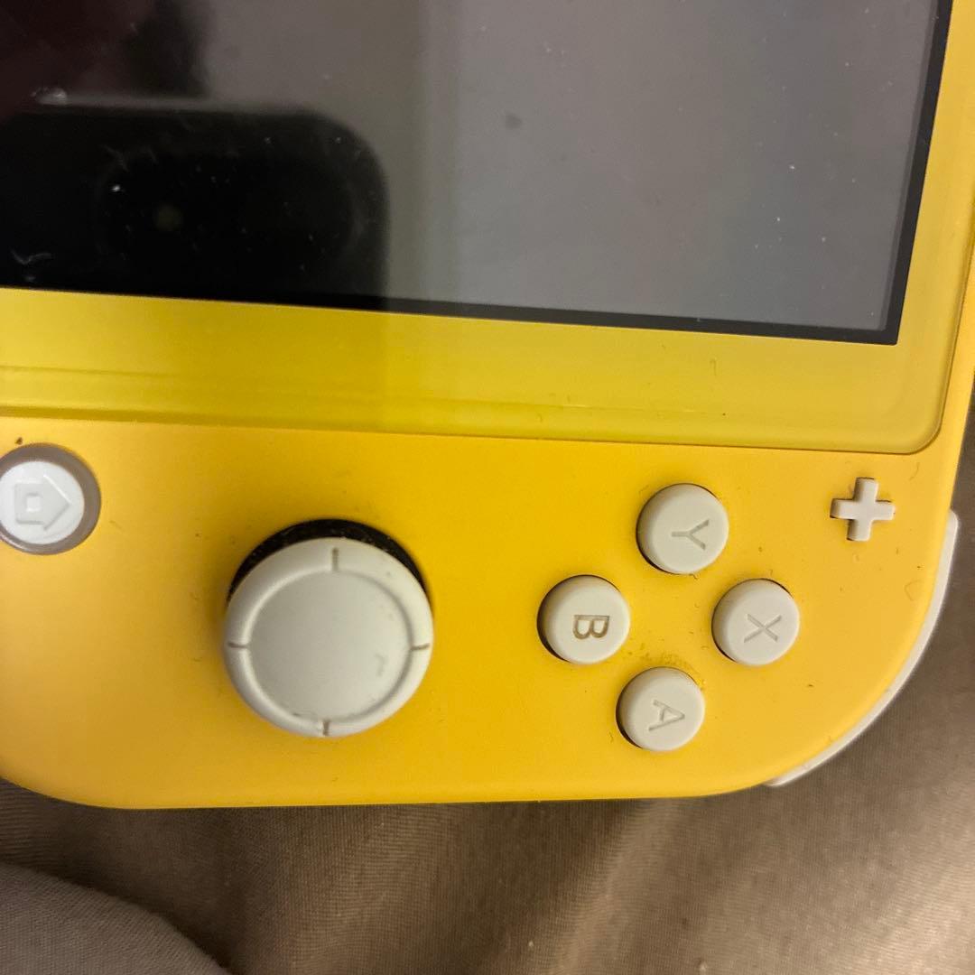 switchライト 本体のみ 充電器なし　イエロー