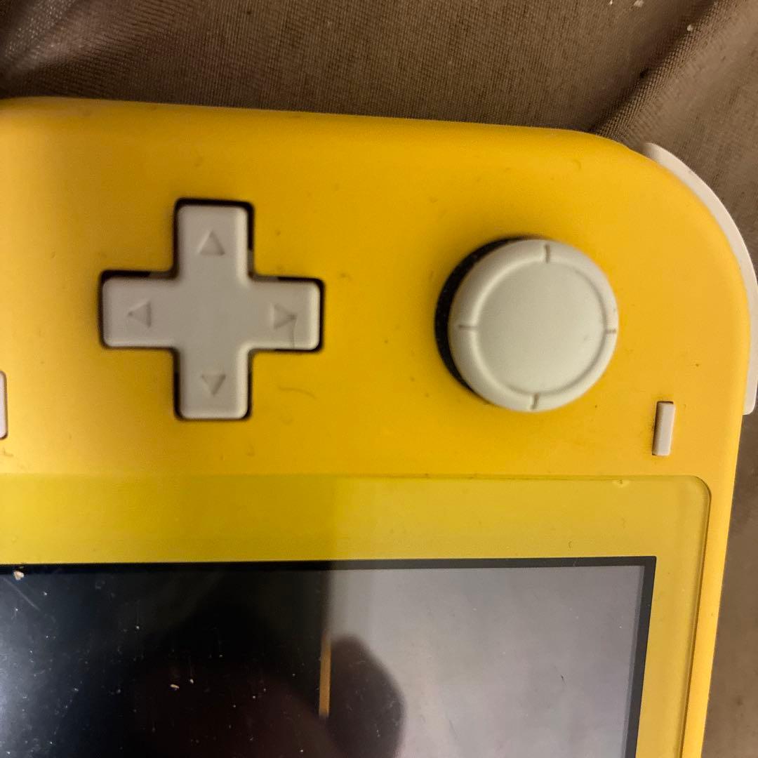 switchライト 本体のみ 充電器なし　イエロー