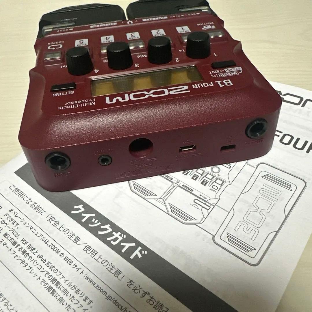 ZOOM B1 FOUR マルチエフェクター