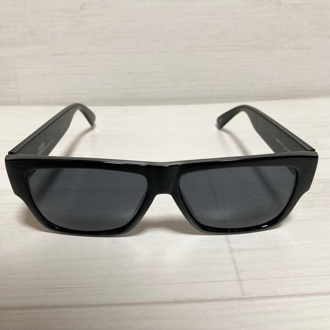 ✨美品✨ ヴェルサーチ サングラス メデューサ カラーレンズ 黒縁 ロゴ 黒 金