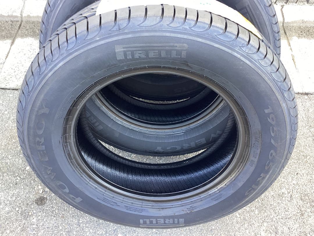 新品 ピレリ PIRELLI 195/65R15 タイヤ4本セット　②