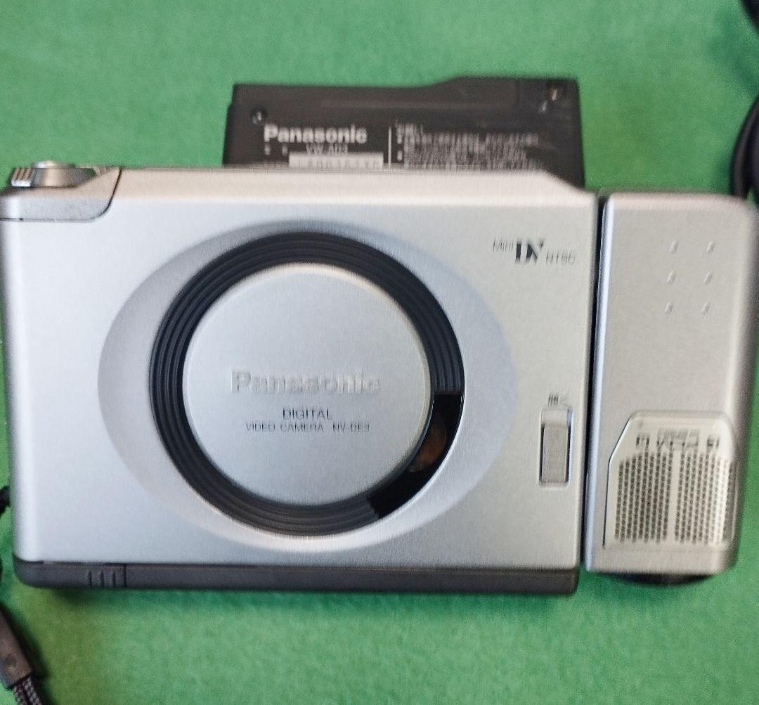 パナソニック ミニdv ビデオカメラ NV-DE3　動作確認済　液晶フィルム新品