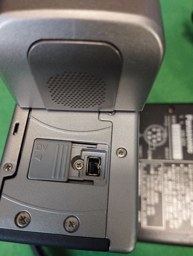 パナソニック ミニdv ビデオカメラ NV-DE3　動作確認済　液晶フィルム新品