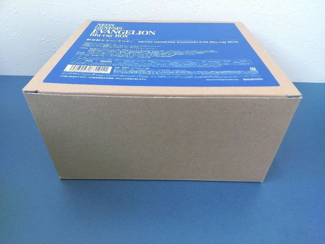 新世紀エヴァンゲリオン Blu-ray BOX〈期間限定生産・10枚組〉